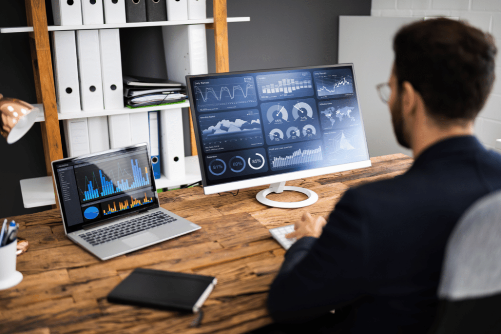 Software Development KPIs: How To Measure Your Team's Efficiency?